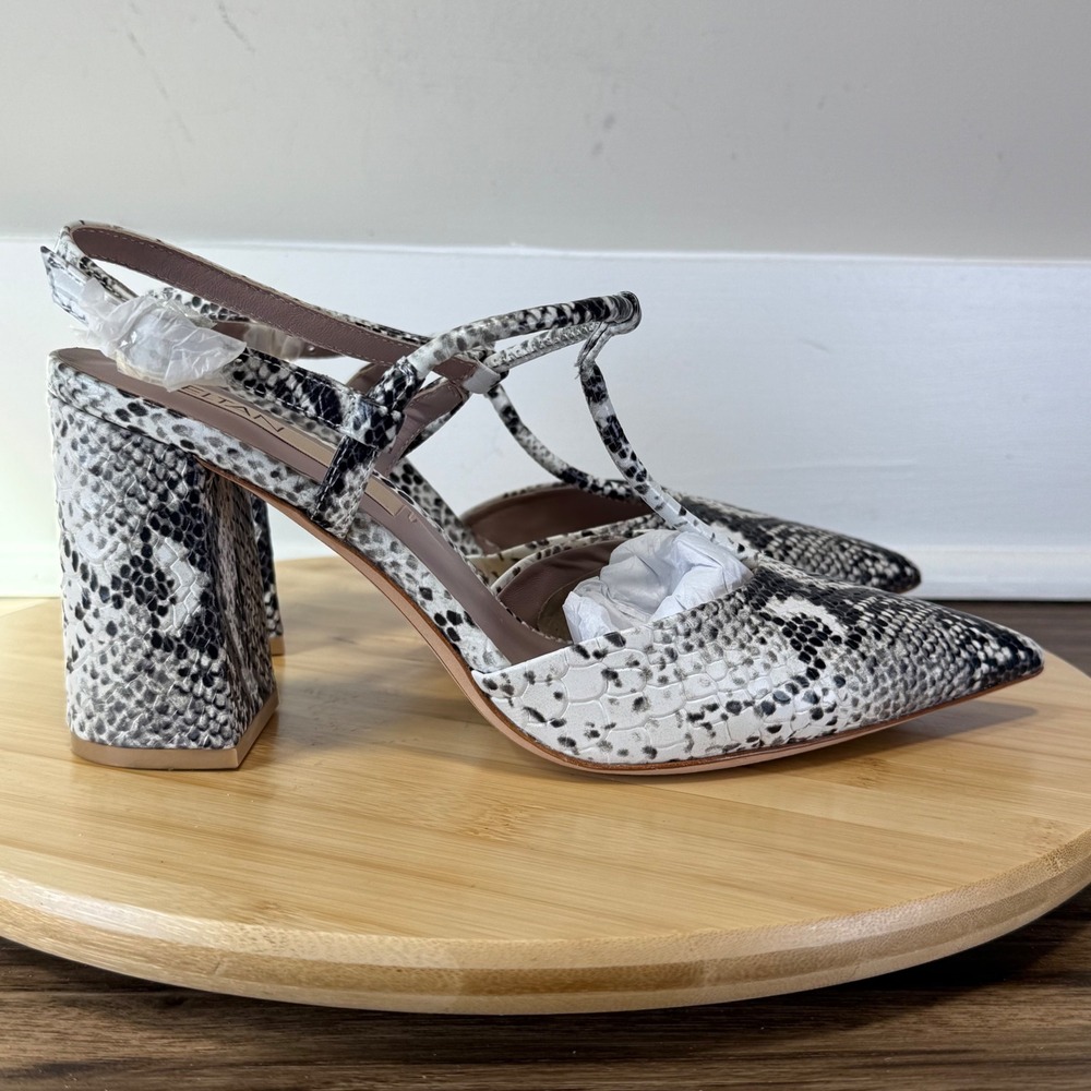 Excellent Deltan T-Strap Pumps Women's 8.5M Gray Snakeskin Block Heel